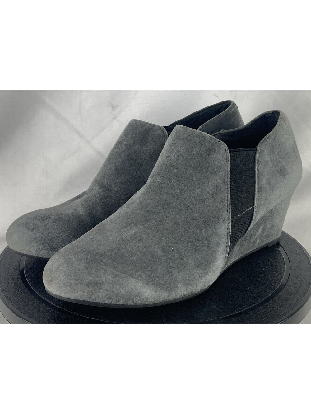 Women’s 7.5 Vionic Stanton Gray Suede Leather Wedge Heeled Ankle Boots Booties